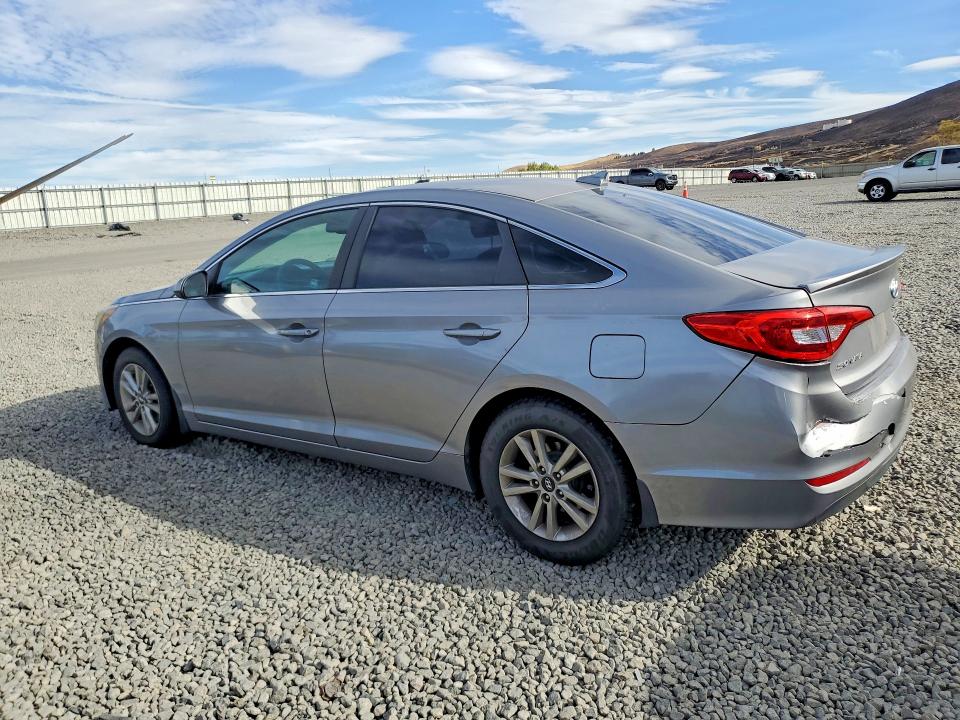 Photo 2 from auction – 2016 HYUNDAI SONATA with VIN 5NPE24AF2GH303661