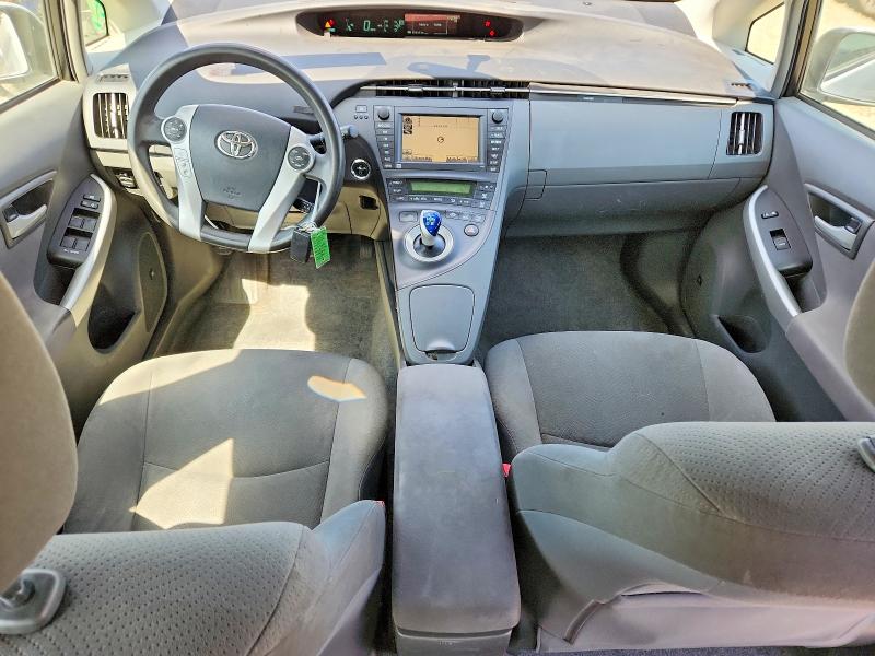 Photo 8 from auction – 2011 TOYOTA PRIUS with VIN JTDKN3DU4B0322202
