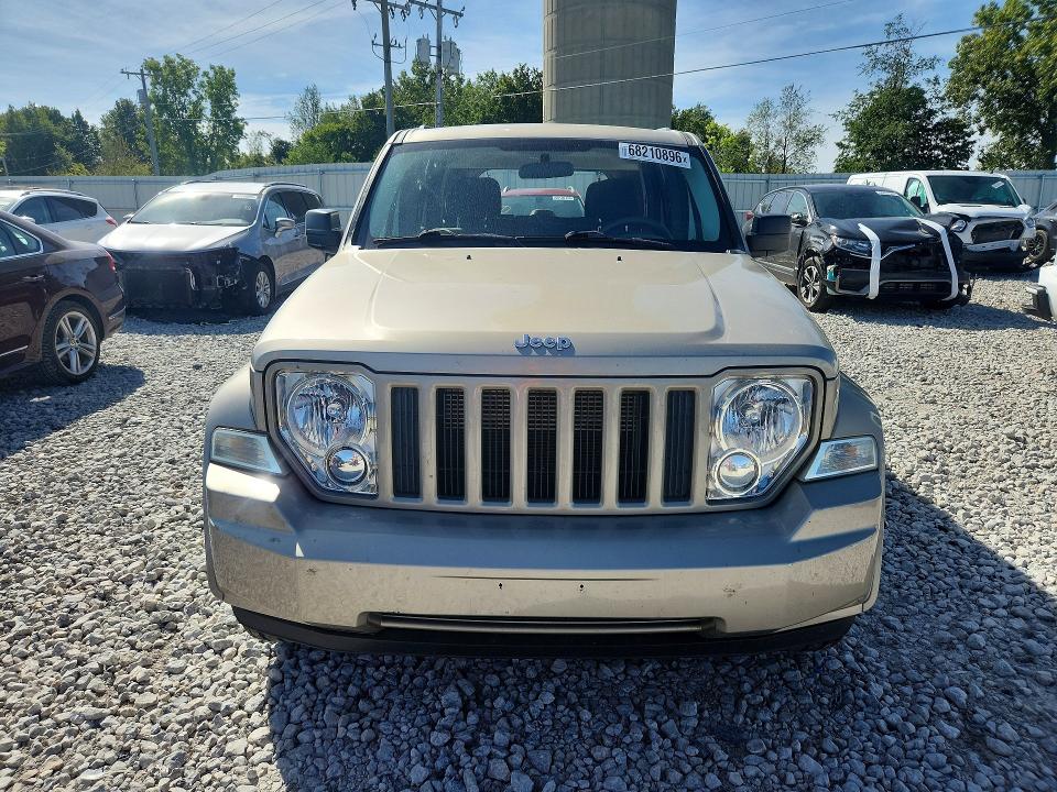Photo 5 from auction – 2011 JEEP LIBERTY with VIN 1J4PN2GK8BW570440