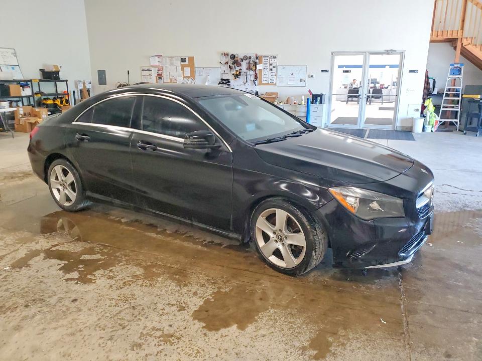 Photo 4 from auction – 2019 MERCEDES-BENZ CLA with VIN WDDSJ4EB0KN699293