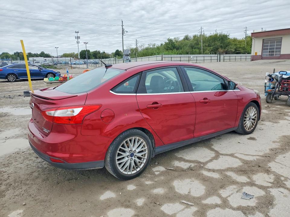 Photo 3 from auction – 2014 FORD FOCUS with VIN 1FADP3J28EL407297