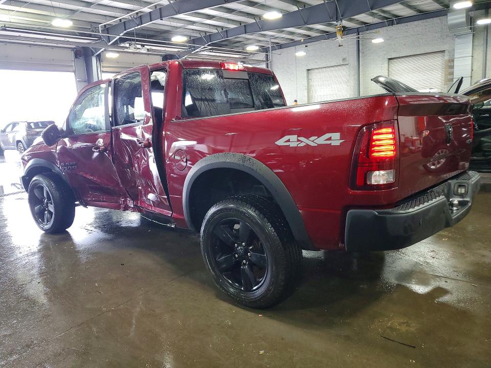 Снимка 2 от търг – 2019 RAM 1500 CLASSIC с VIN 1C6RR7LG9KS672555