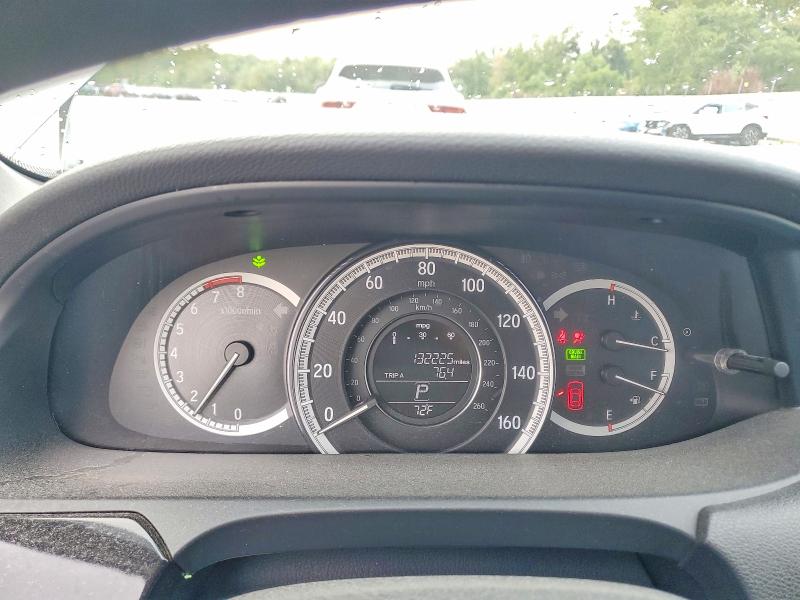 Photo 9 from auction – 2016 HONDA ACCORD with VIN 1HGCR2F37GA121789