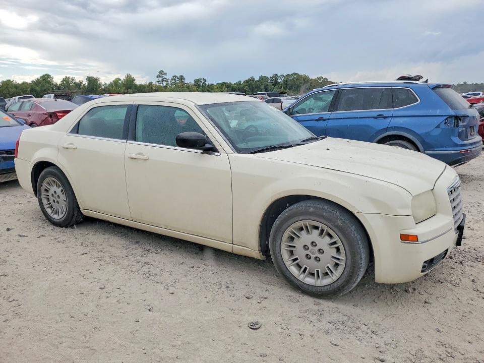 Фото 4 с аукциона – 2007 CHRYSLER 300 с VIN 2C3KA43RX7H649080
