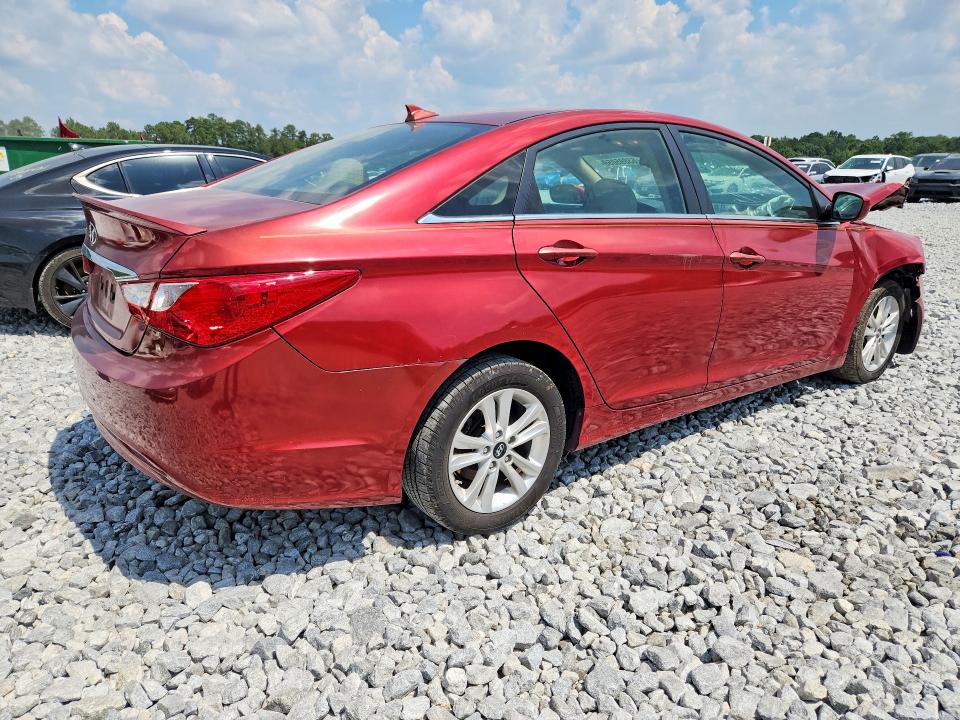 Photo 3 from auction – 2013 HYUNDAI SONATA with VIN 5NPEB4ACXDH734119