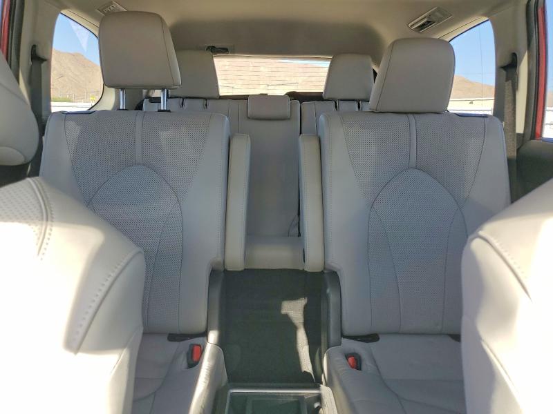 Zdjęcie 10 z aukcji – 2026 TOYOTA GRAND HIGHLANDER z VIN 5TDAAAA5XTS047216