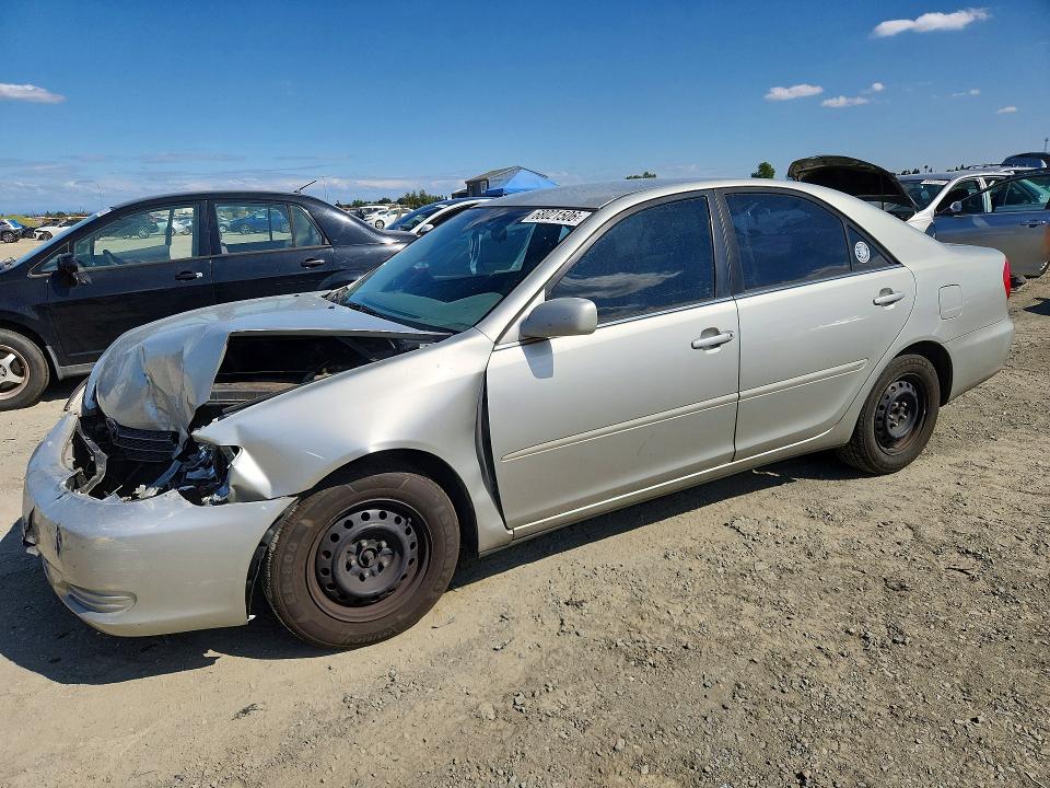 2004 TOYOTA CAMRY - Търг №68021506