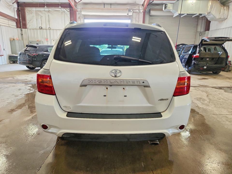 Photo 6 from auction – 2010 TOYOTA HIGHLANDER with VIN 5TDJK3EH2AS035748