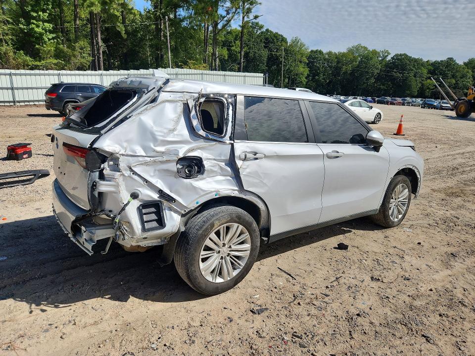 Снимка 3 от търг – 2024 MITSUBISHI OUTLANDER с VIN JA4J3UA89RZ050504