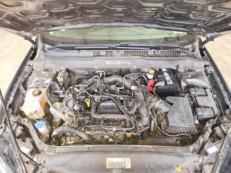 Photo 11 from auction – 2019 FORD FUSION with VIN 3FA6P0CD7KR139393