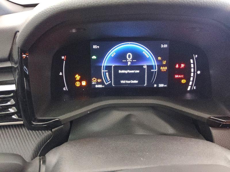 Снимка 9 от търг – 2025 TOYOTA CAMRY с VIN 4T1DAACK5SU645476
