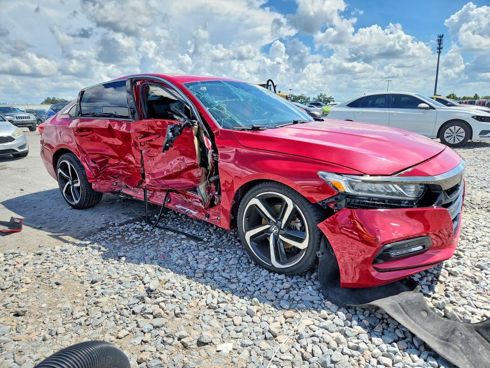 Photo 4 from auction – 2018 HONDA ACCORD with VIN 1HGCV1F35JA110724