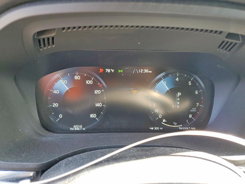 Photo 9 from auction – 2021 VOLVO XC60 with VIN YV4102RK9M1734427