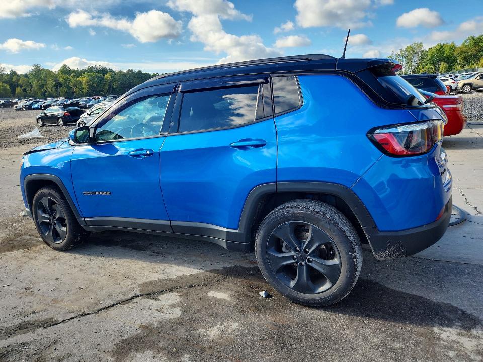 Фото 2 с аукциона – 2021 JEEP COMPASS с VIN 3C4NJDBB2MT561947