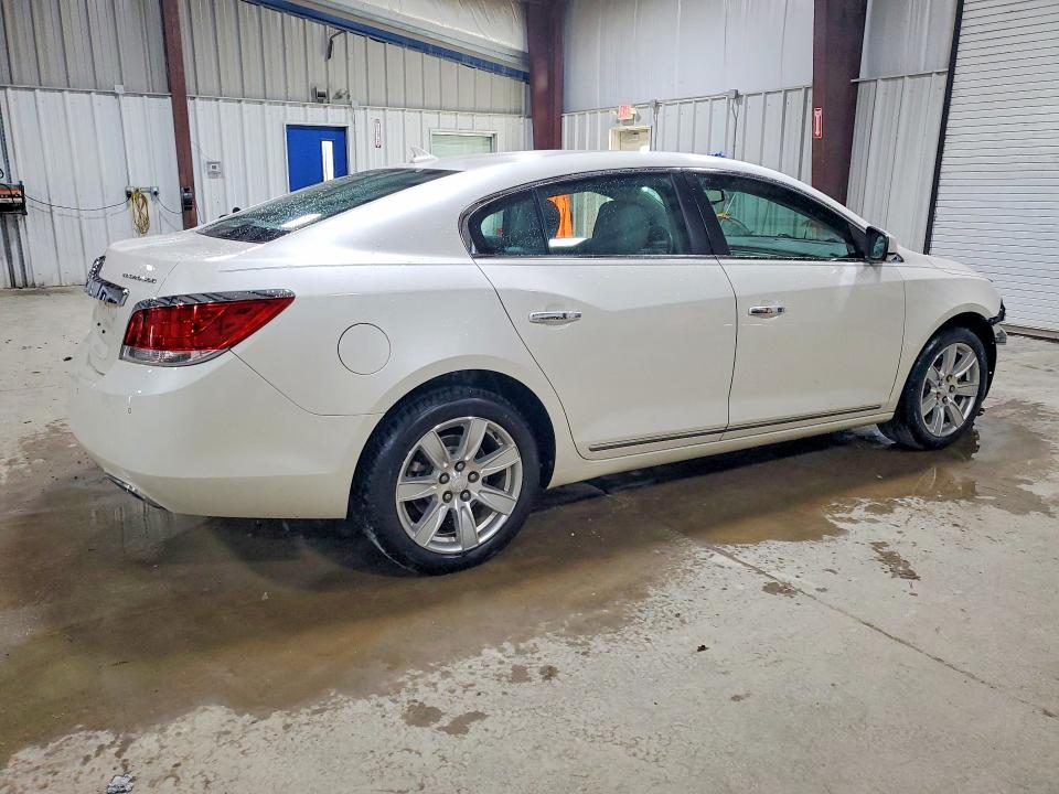 Photo 3 from auction – 2012 BUICK LACROSSE with VIN 1G4GD5G35CF308181
