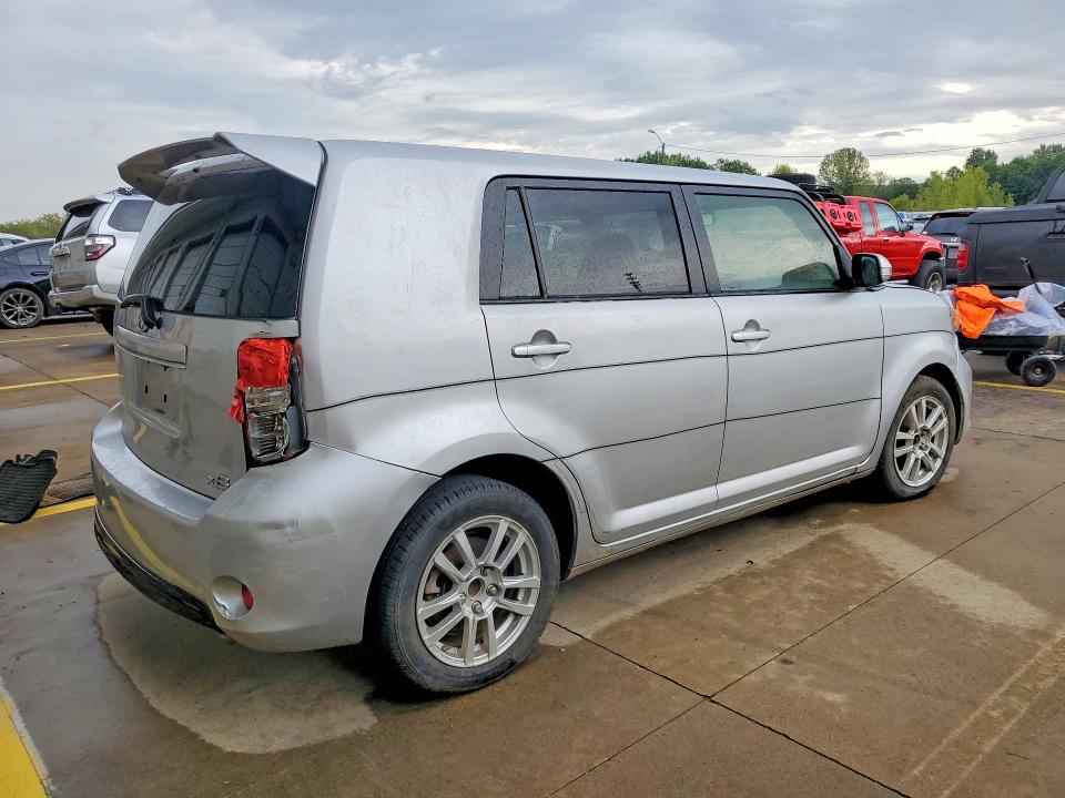 Photo 3 from auction – 2014 SCION XB with VIN JTLZE4FE7EJ049589