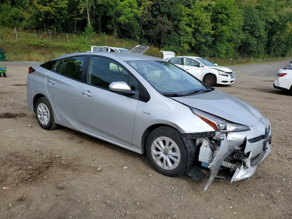 Photo 4 from auction – 2021 TOYOTA PRIUS with VIN JTDKAMFU2M3152289