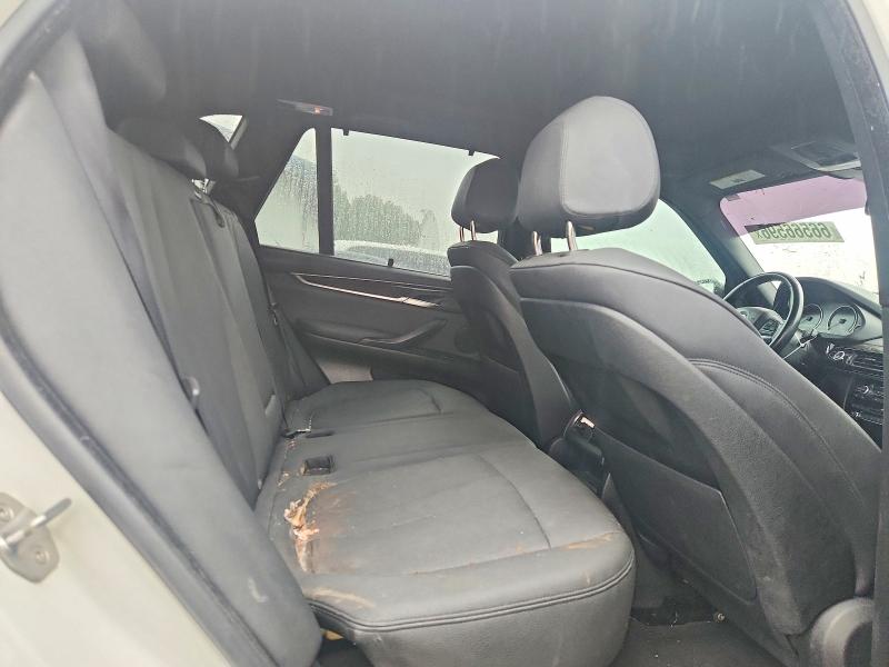 Photo 11 from auction – 2018 BMW X5 with VIN 5UXKT0C56J0W00500