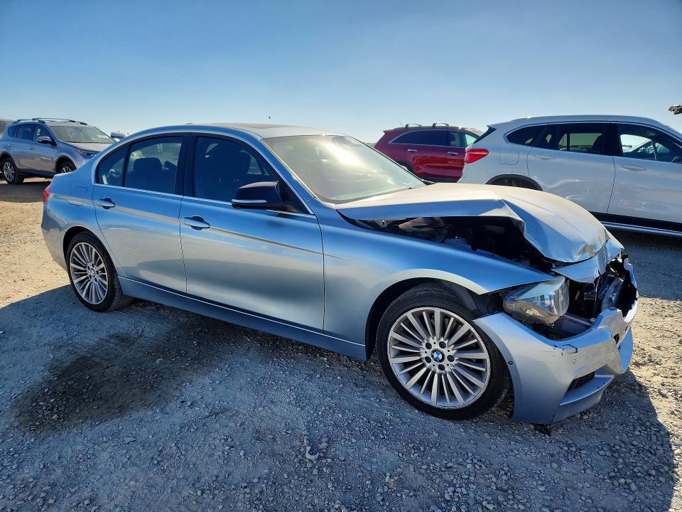 Photo 4 from auction – 2012 BMW 328 with VIN WBA3A5C57CF344776