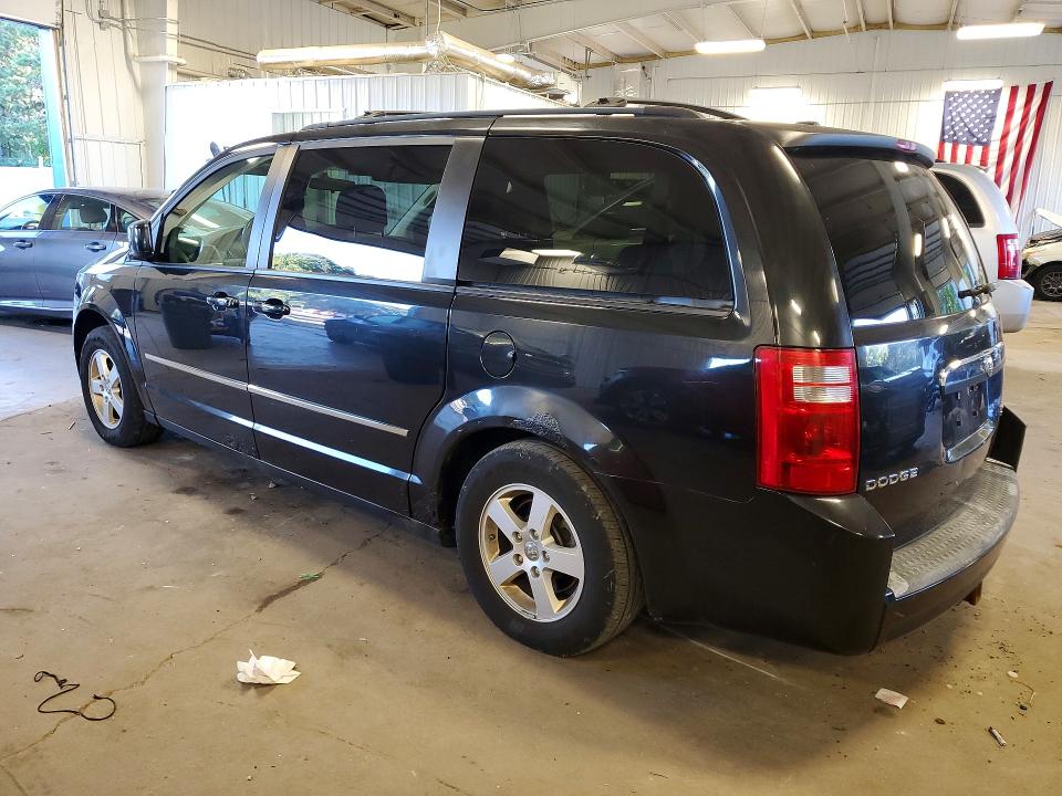 Photo 2 from auction – 2010 DODGE GRAND CARAVAN with VIN 2D4RN5D11AR369341