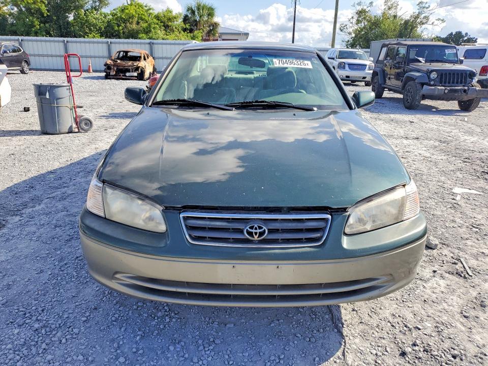 Photo 5 from auction – 2000 TOYOTA CAMRY with VIN 4T1BG22K3YU962467