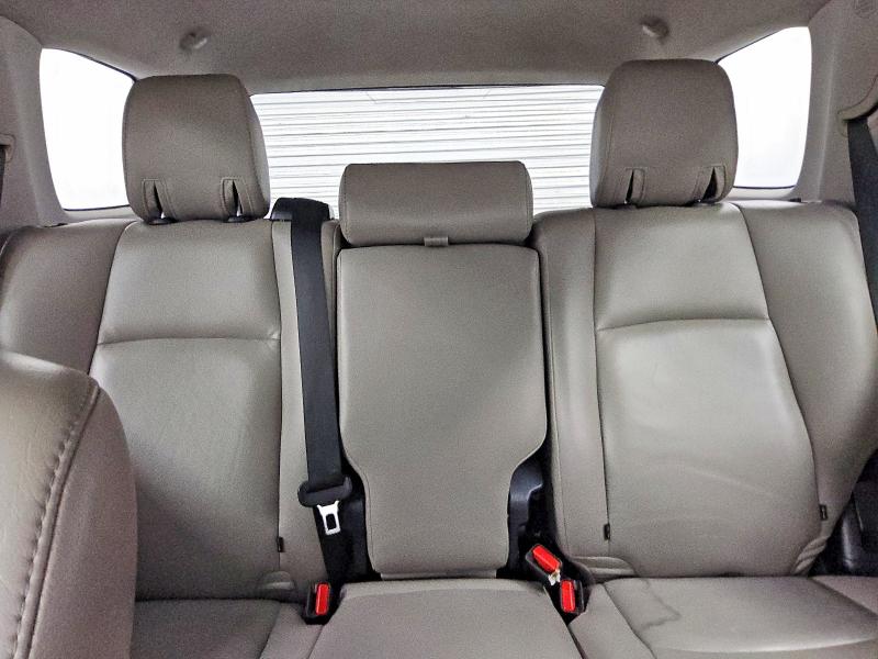 Photo 10 from auction – 2011 TOYOTA 4RUNNER with VIN JTEZU5JR9B5025597