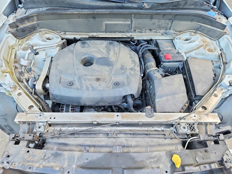 Снимка 11 от търг – 2022 VOLVO XC90 с VIN YV4A221L1N1828527