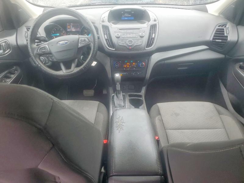 Photo 8 from auction – 2017 FORD ESCAPE with VIN 1FMCU0GD6HUC48120