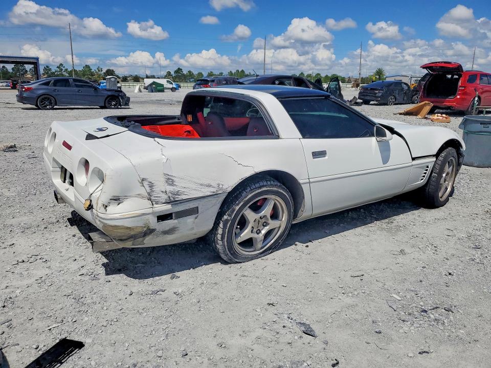Photo 3 from auction – 1995 CHEVROLET CORVETTE with VIN 1G1YY22P8S5103750
