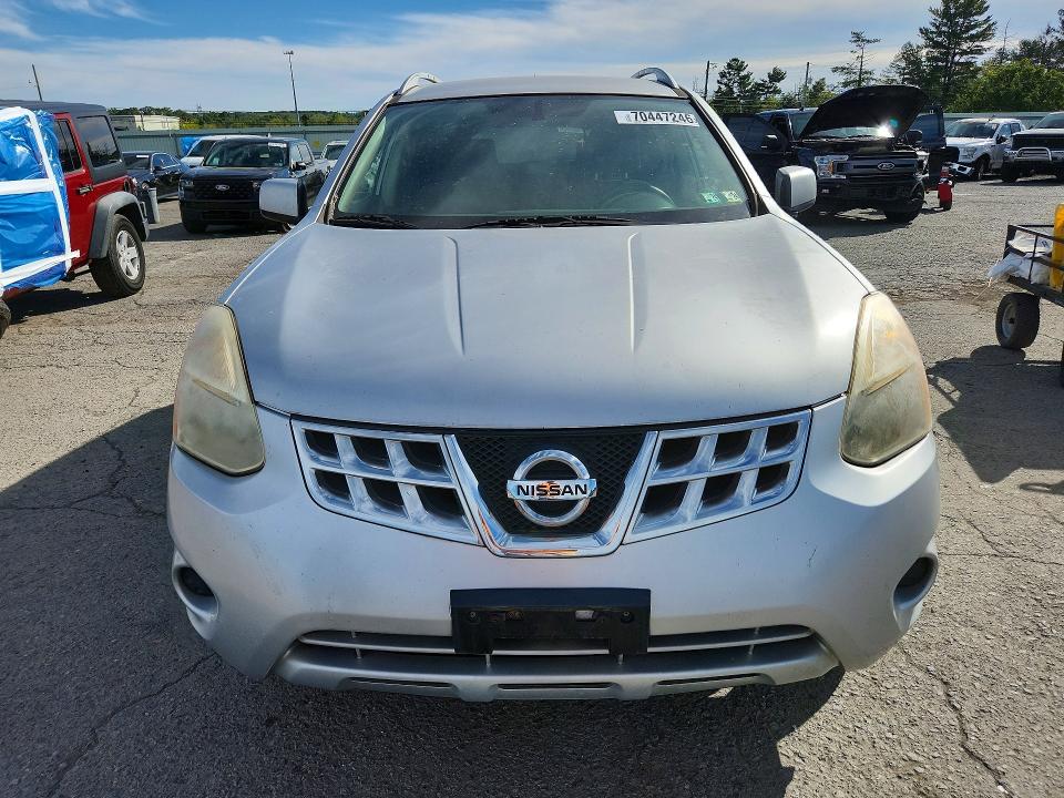 Photo 5 from auction – 2011 NISSAN ROGUE with VIN JN8AS5MV8BW670112