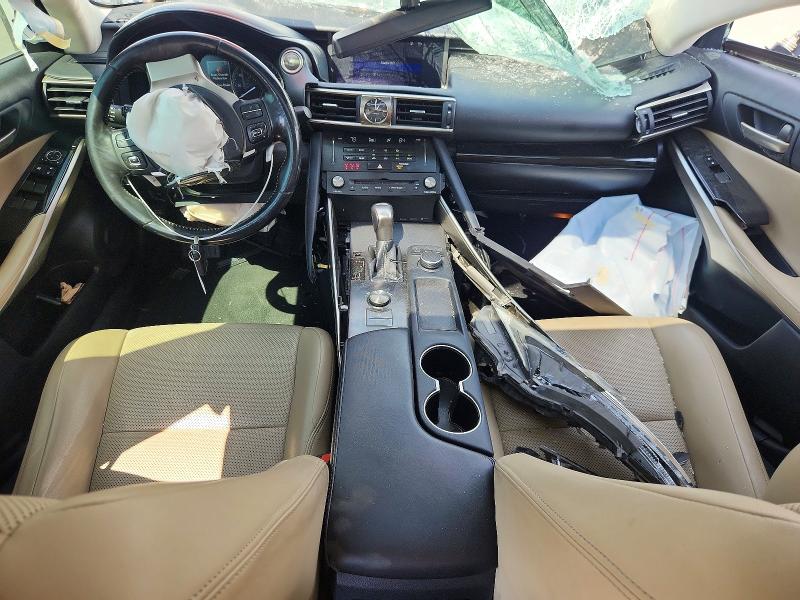 Снимка 8 от търг – 2018 LEXUS IS с VIN JTHBA1D27J5072162
