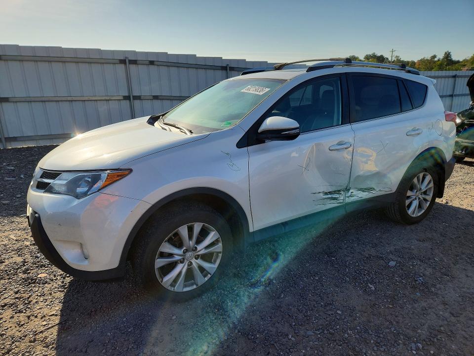 Снимка 1 от търг – 2014 TOYOTA RAV4 с VIN 2T3YFREV4EW087933