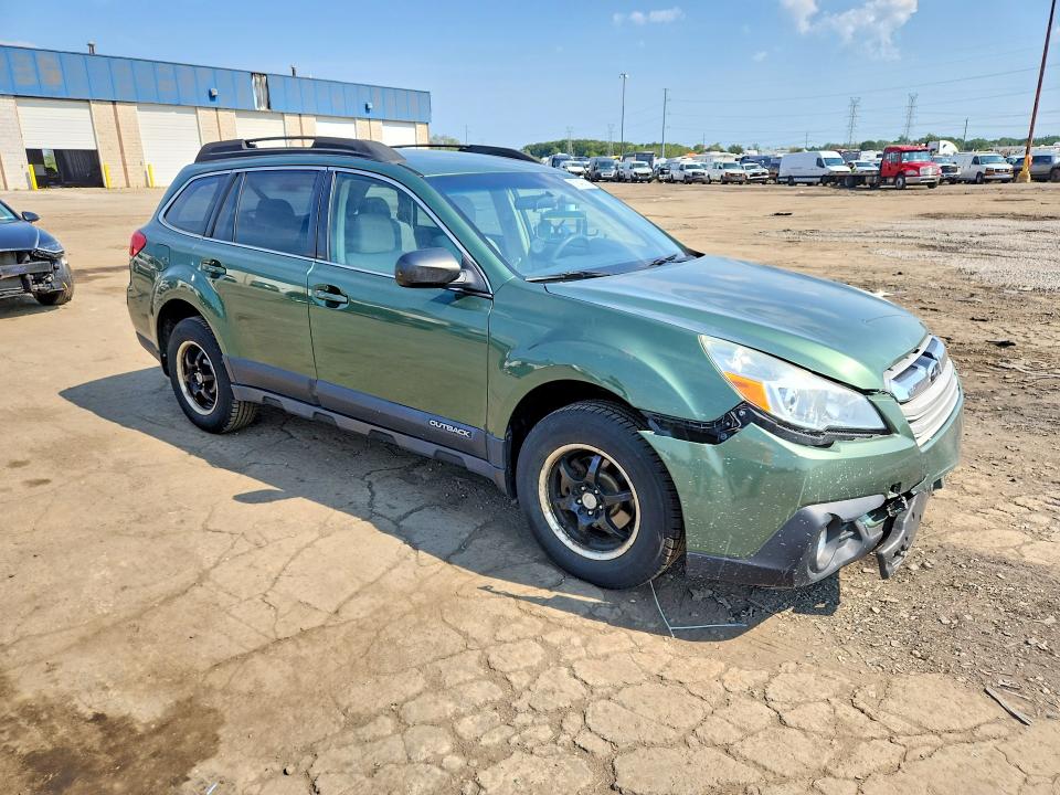 Photo 4 from auction – 2014 SUBARU OUTBACK with VIN 4S4BRBAC3E3296751