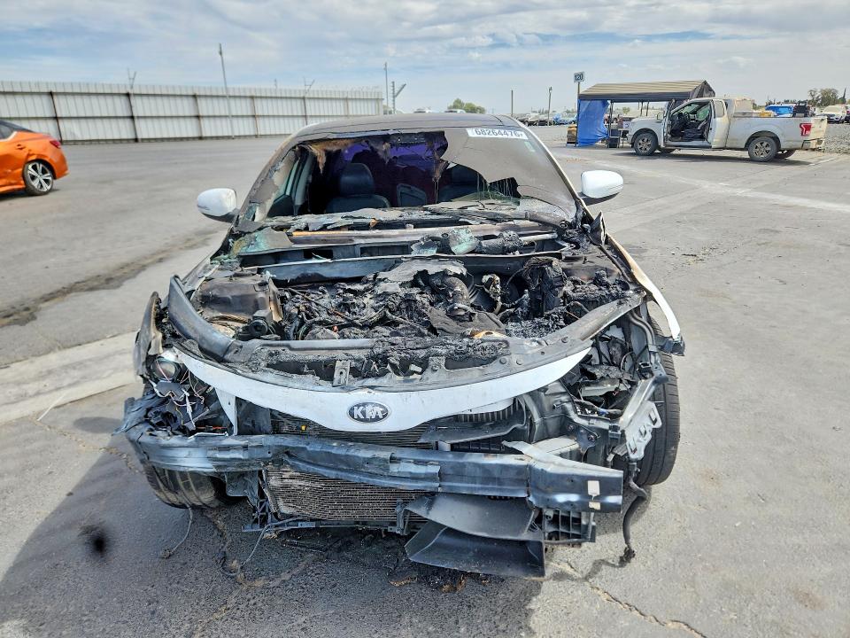 Photo 5 from auction – 2015 KIA OPTIMA with VIN 5XXGR4A67FG365913