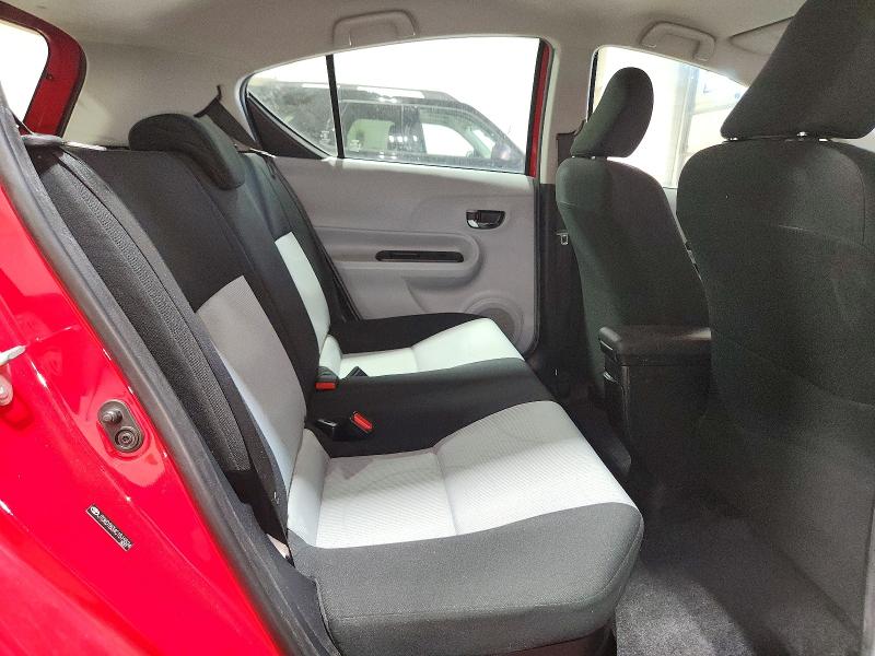 Photo 10 from auction – 2012 TOYOTA PRIUS C with VIN JTDKDTB34C1515524