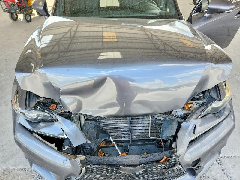 Снимка 11 от търг – 2014 LEXUS IS с VIN JTHBE1D20E5006370