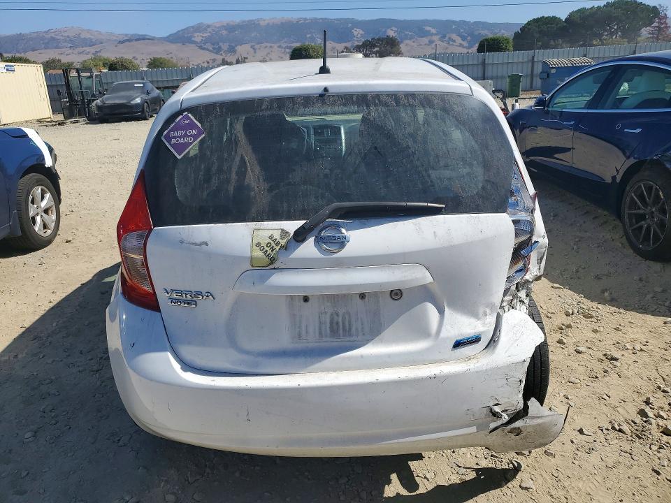 Photo 6 from auction – 2015 NISSAN VERSA NOTE with VIN 3N1CE2CP7FL409694