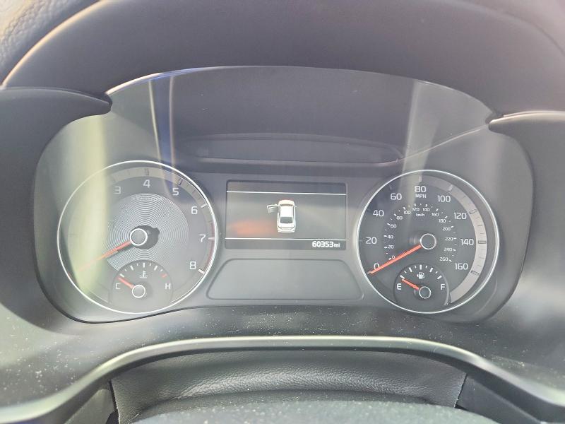 Foto 9 de la subasta – 2019 KIA FORTE con VIN 3KPF54AD3KE084815