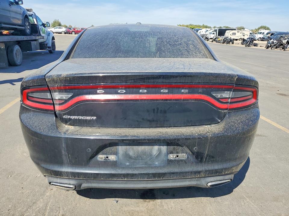 Foto 6 de la subasta – 2015 DODGE CHARGER con VIN 2C3CDXBGXFH840381