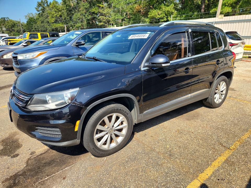VOLKSWAGEN TIGUAN 2017 с VIN WVGSV7AX0HK005516 - Снимка от търг