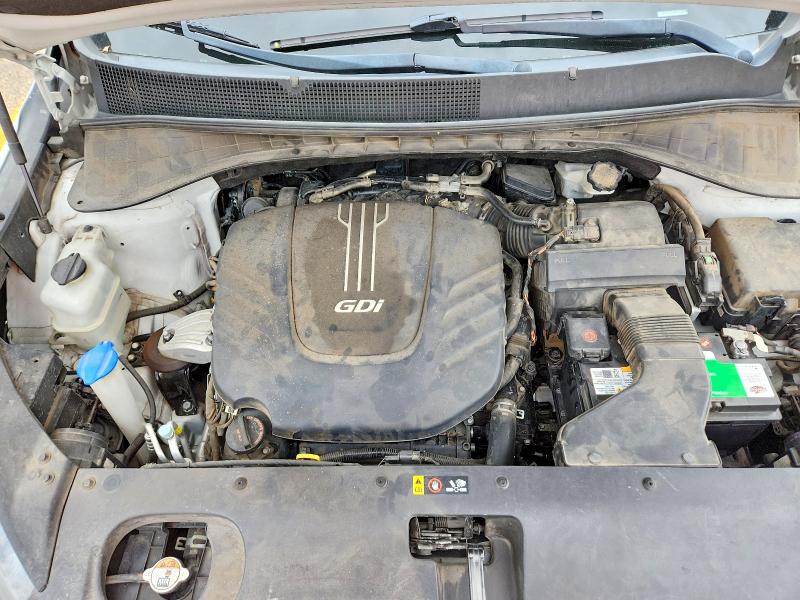 Zdjęcie 11 z aukcji – 2016 KIA SORENTO z VIN 5XYPK4A59GG048417