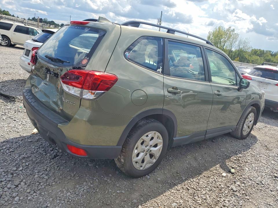 Photo 3 from auction – 2021 SUBARU FORESTER with VIN JF2SKADC6MH474511