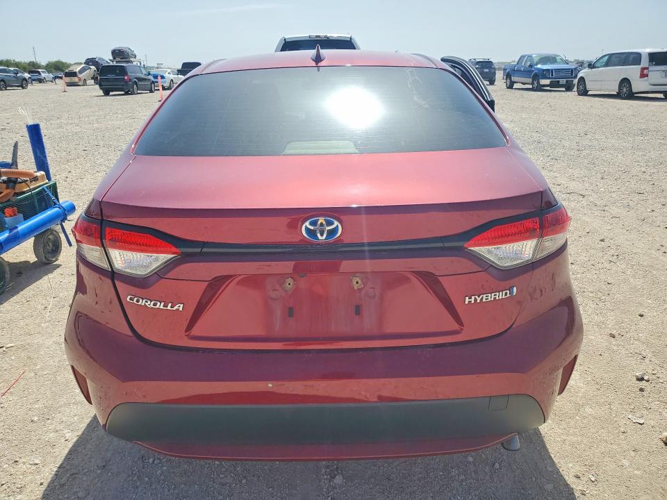 Photo 6 from auction – 2022 TOYOTA COROLLA with VIN JTDEAMDE6NJ059264