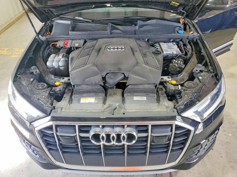 Снимка 12 от търг – 2022 AUDI Q7 с VIN WA1LXBF79ND021447