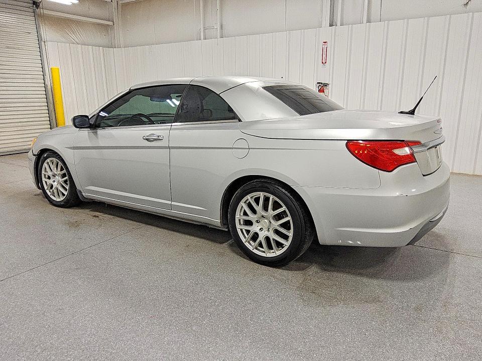 Zdjęcie 2 z aukcji – 2011 CHRYSLER 200 z VIN 1C3BC7EG9BN529360