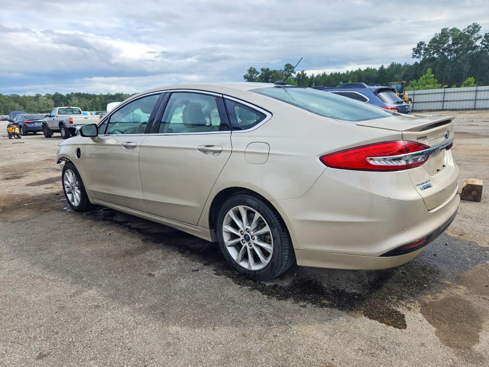 Zdjęcie 2 z aukcji – 2017 FORD FUSION z VIN 3FA6P0SUXHR103630