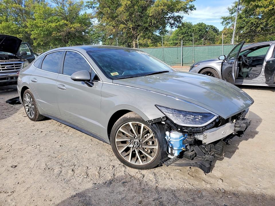 Photo 4 from auction – 2022 HYUNDAI SONATA with VIN KMHL34J25NA226530