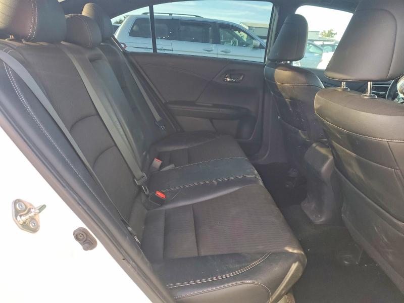Photo 10 from auction – 2016 HONDA ACCORD with VIN 1HGCR2F55GA144490