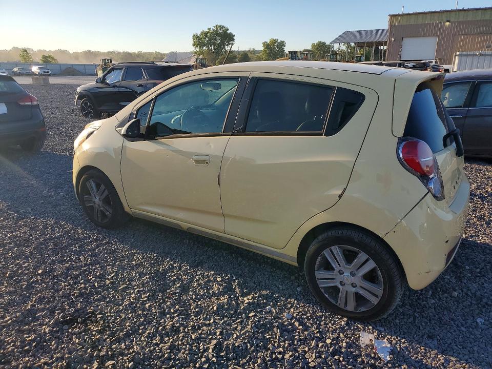Photo 2 from auction – 2014 CHEVROLET SPARK with VIN KL8CD6S93EC428305