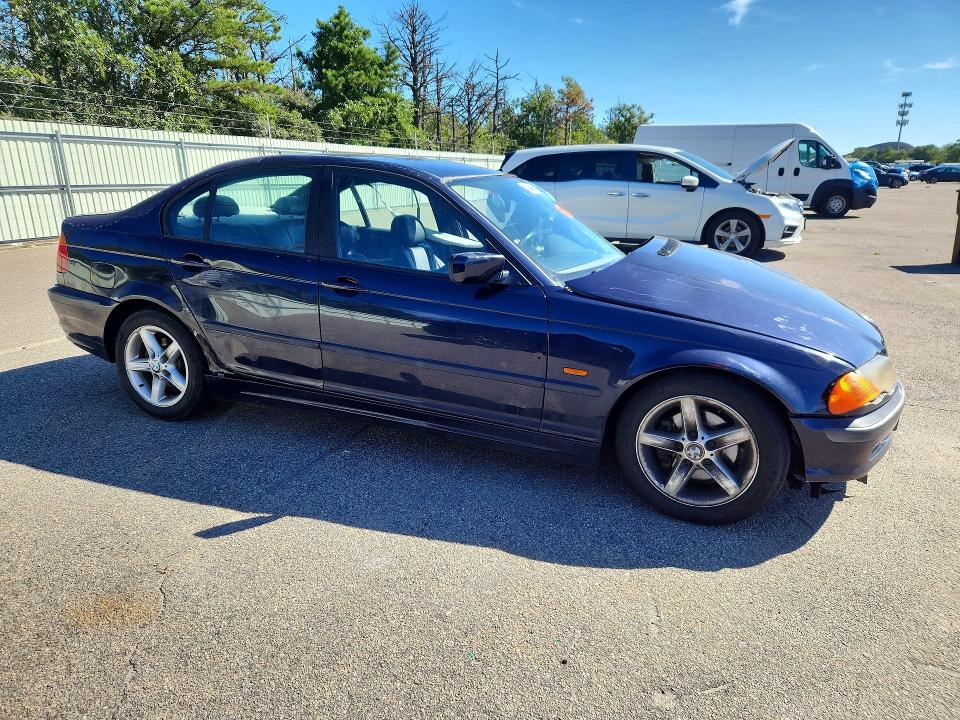 Photo 4 from auction – 1999 BMW 323 with VIN WBAAM3339XFP62862